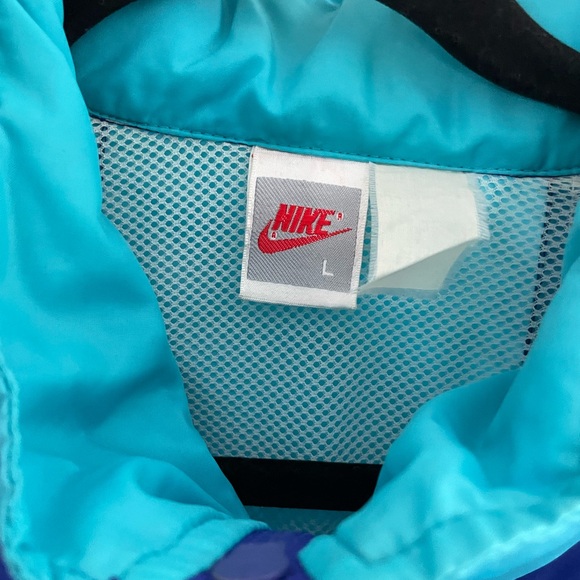 Vintage Nike Athletic Jacket - Picture 9 of 9